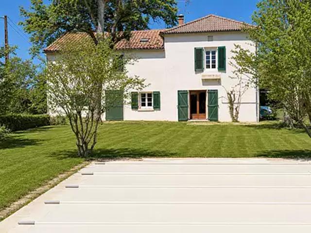 Beaumont 32100 Achat / Vente maison 5 pièces t5 au dernier étage piscine