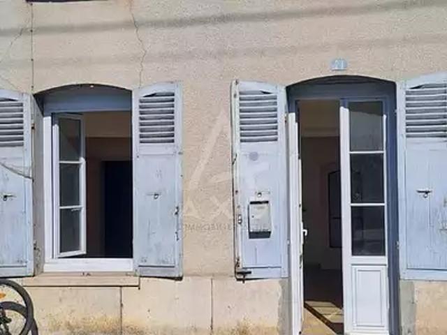 Beaumont du Gâtinais 77890 Achat / Vente maison 4 pièces t4 au dernier étage terrasse