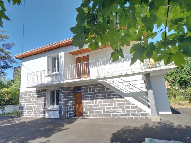 BEAUMONT Maison familiale au calme avec terrain et garage
