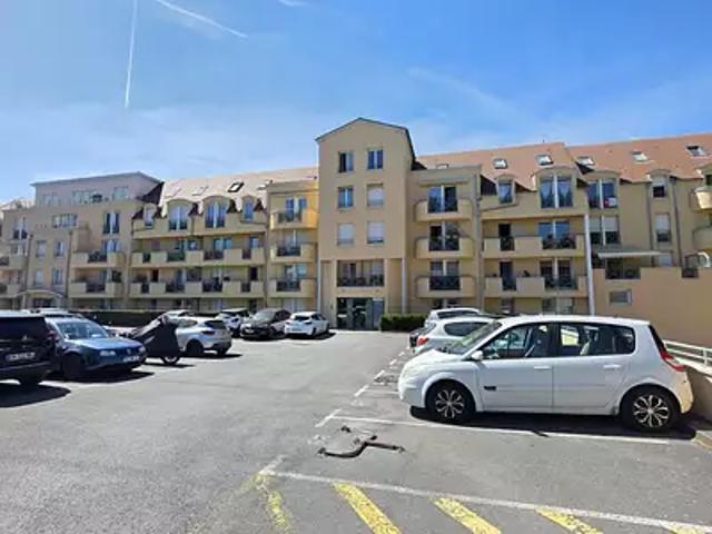 Beaumont sur Oise 95260 Achat / Vente appartement 2 pièces t2 cave parking