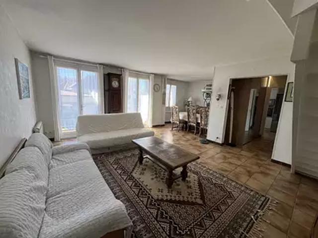 Beaune 21200 Achat / Vente appartement 5 pièces t5 au dernier étage