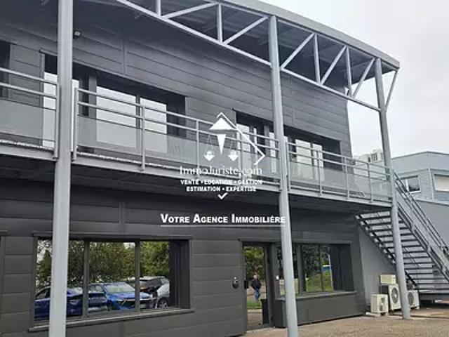 Beaune Les Mines 87280 Location divers parking