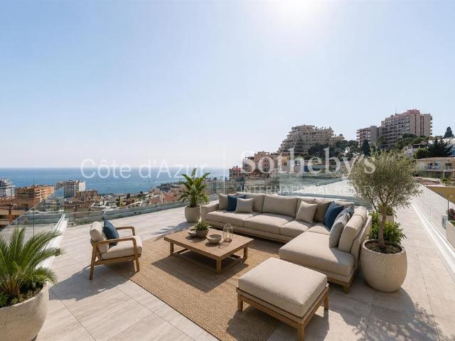 Beausoleil appartement 4 pièces 134 m² dernier étage toit te. 134m² Beausoleil