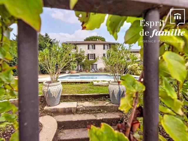 Beauregard Maison de Famille bord de Saône