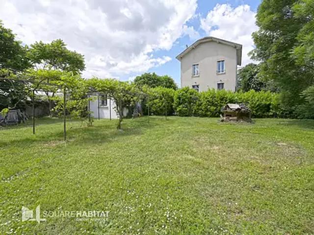 Beaurepaire 38270 Achat / Vente maison 5 pièces t5 au dernier étage terrasse
