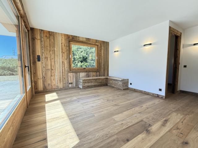 BEAUREPAIRE MAGNIFIQUE 2 CHAMBRES RENOVE TRES PROCHE VIL