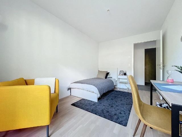 Apartment with 3.5 rooms for rent in Leytron 67 m²