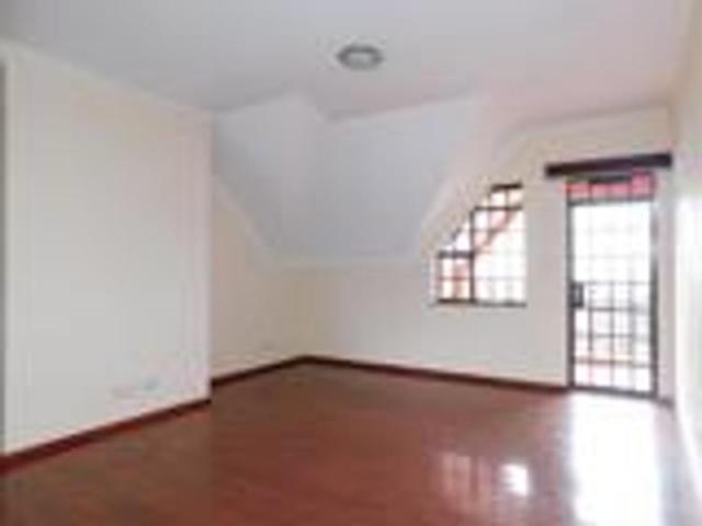 Beautiful 3 bedroom apartment for sale at fourways junction