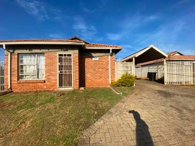 beautiful 3 bedroom family home in a.