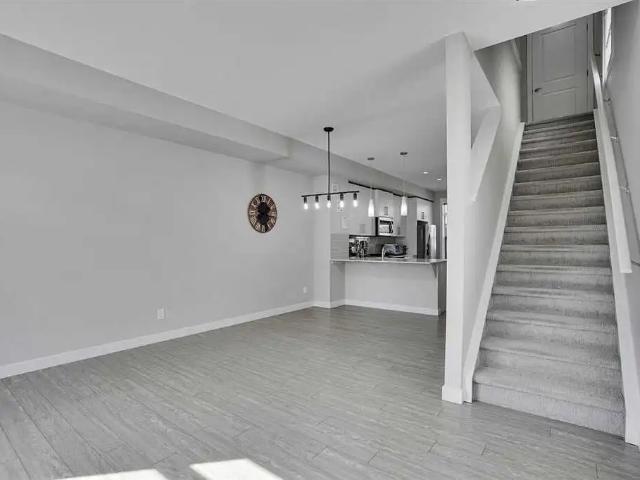 Beautiful 3 bedroom townhouse 2 car garage,plus driveway in Legacy !