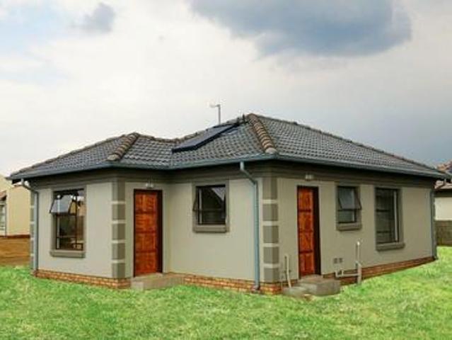 beautiful 3 bedroom 2 bathroom marbl.