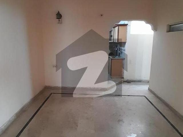 Beautiful 3 Storey Family House Fully Renovated | Ideal For Large Families Or Rental Income| Prime Location | Ready To Move North Karachi