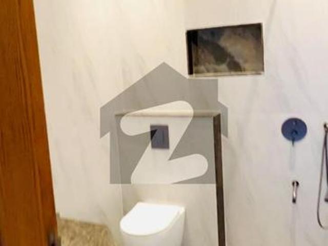 Beautiful 10 Marla Full House For Sale. D 12