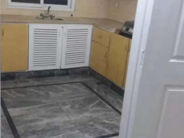 Beautiful 10 Marla upper portion excellent location in main cantt Lahore Cantt ID 57932