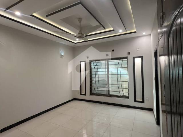 Beautiful 1 Kanal Double Storey House For Rent In National Police Foundation Block B
