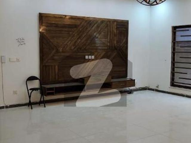 Beautiful 1 kanal full house availbale for rent in Bahria Town Rawalpindi Islamabad Bahria Town Phase 7