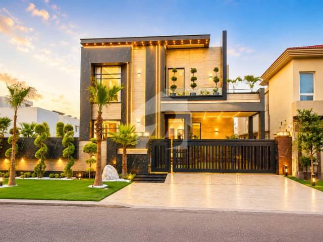 Beautiful 1 Kanal Fully Furnished Brand New Modern House For Sale In DHA Phase 6 Prime Location!
