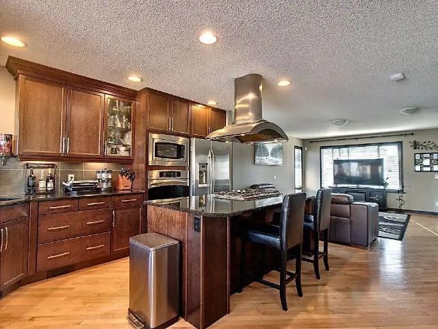 Beautiful 2+1 Bedroom House