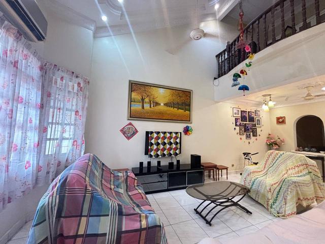 Beautiful 25 Storey Home Renovated Extended Well Kept House