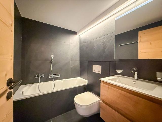Beautiful 2.5 room apartment in the center – Parking under cover