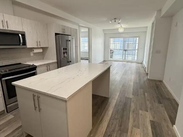 Beautiful 2 Bed + 2 Bath Condo | 9 Foot Ceilings | Heated Underground Parking