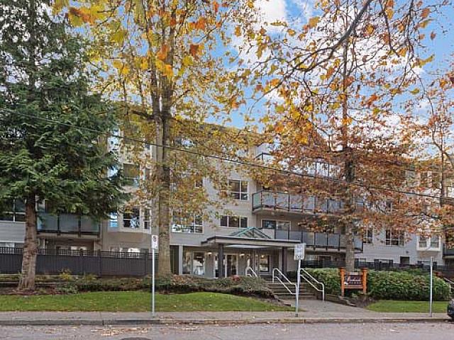 Beautiful 2 Bedroom Condo In Langley!