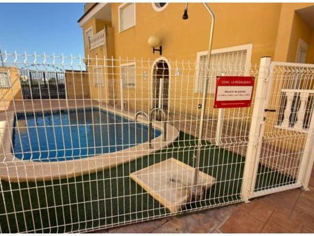 Beautiful 2 Bedroom Ground Floor Apartment with Private Solarium & Communal Pool in Catral
