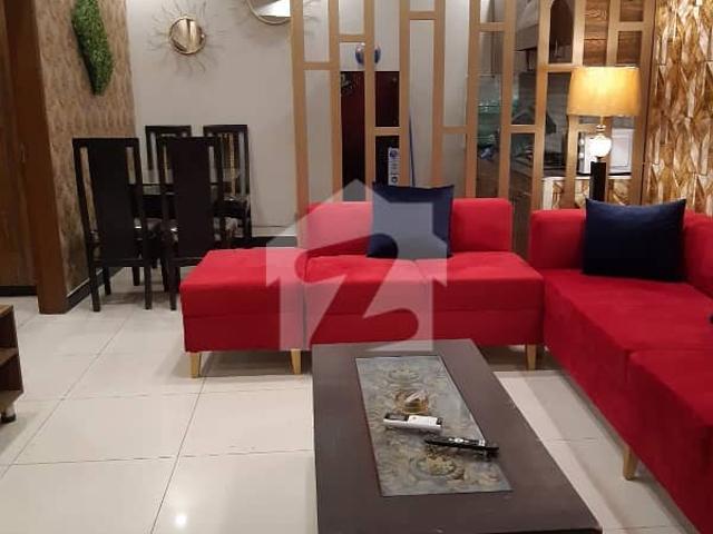 Beautiful 2 Bedroom Luxurious Furnished Apartment In Bahria Town Lahore