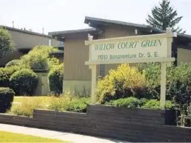 Beautiful 2 Bedroom Townhouse