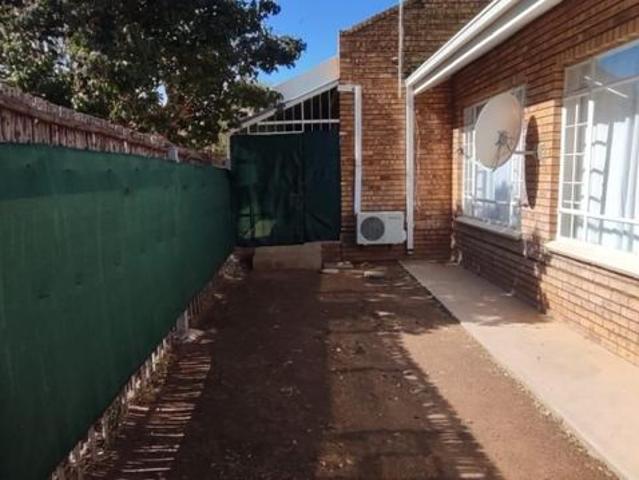 Beautiful 2 bedroom townhouse for sale
