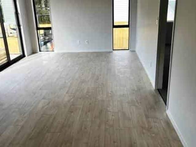 Beautiful 2 Bedroom Unit
