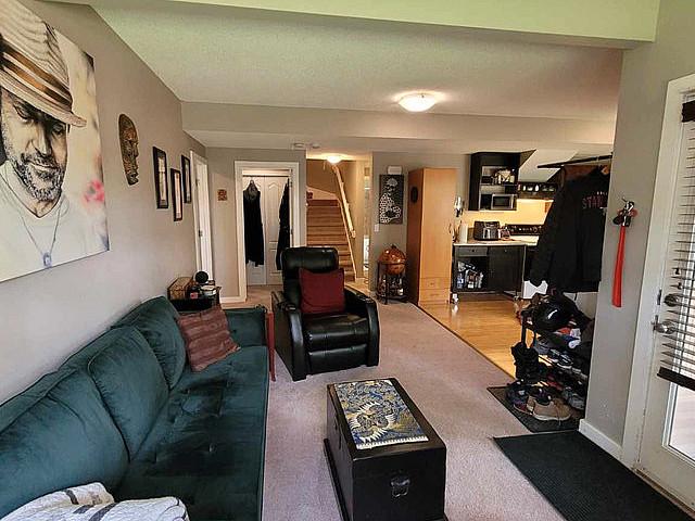 Beautiful 2 Bedroom Walk Out Basement Available Now Or May 15th