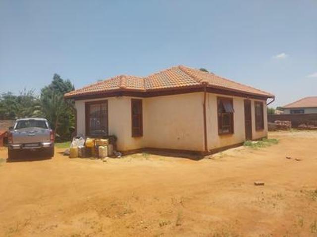 beautiful 2 bedroom 1 bathroom