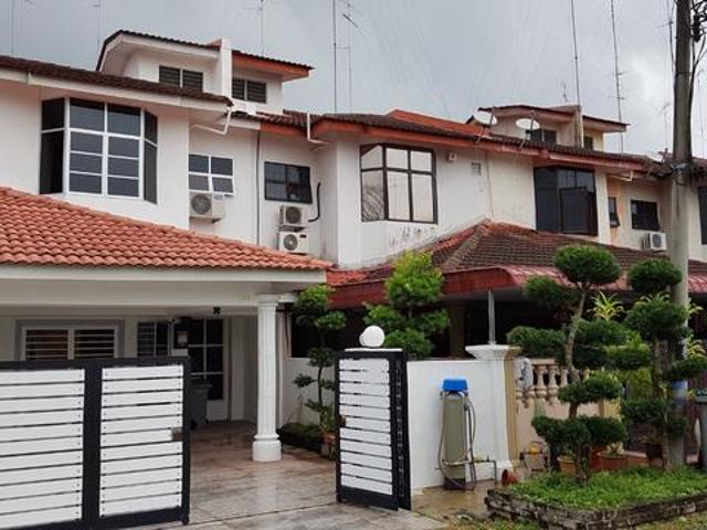 Beautiful 2Storey Terrace 100 MoveIn Ready 3 Mins to YKL TheHub