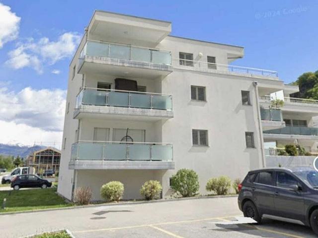 Beautiful 7.5 room apartment available on 1 December 2025! G1