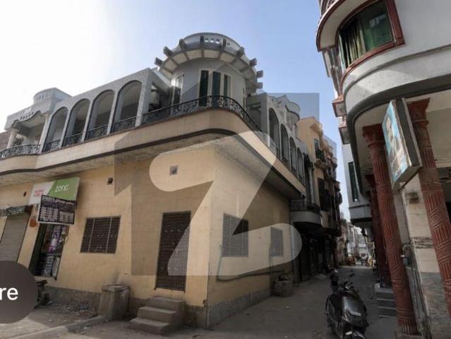 Beautiful 7 Marla Corner Triple Storey House for Sale | Prime Location | Spacious & Modern Living Khiali