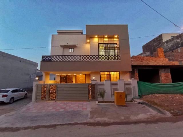 Beautiful 7 Marla House Available For Sale Bahria Town Ph 8 ABU BAKER Rawalpindi Bahria Town Rawalpindi ID 89045