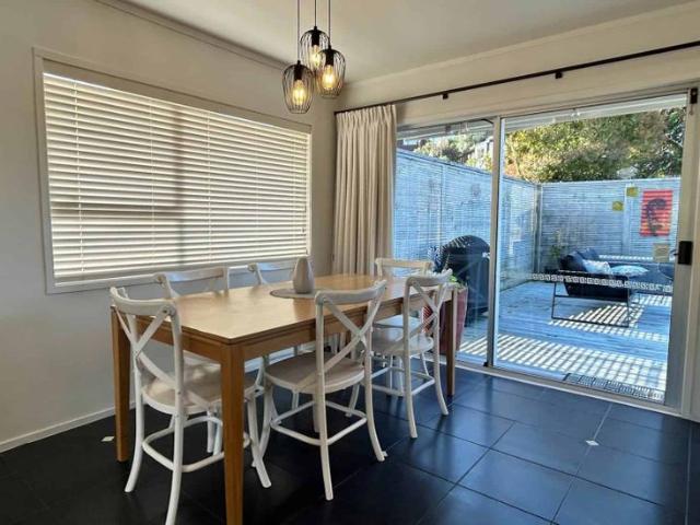 Beautiful 4 Bed Family Home in Desirable Maira.