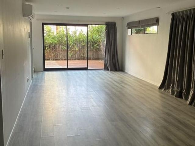 Beautiful 4 Bedroom 4 Bathroom House