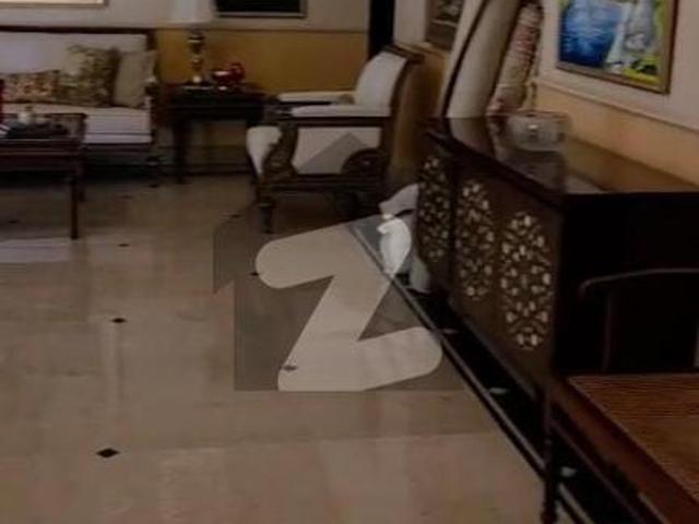 Beautiful 500 yards bungalow for rent phase 5 dha phase 5