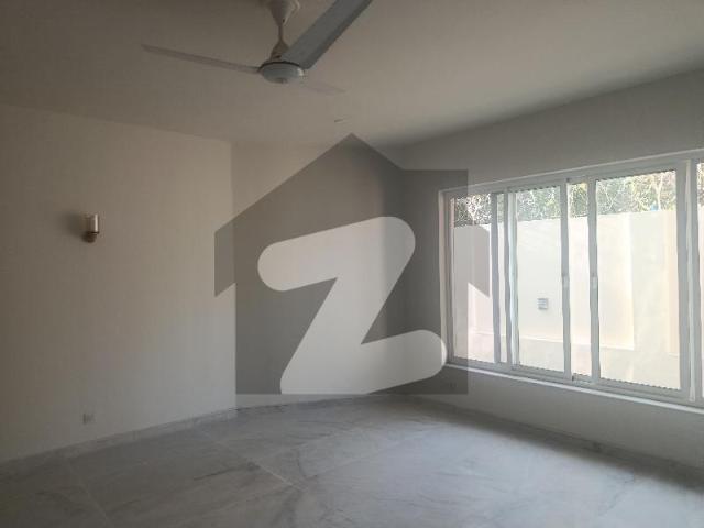 Beautiful 50x90 house for sale F 11