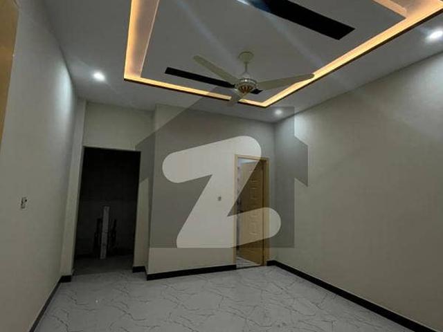 Beautiful 5.5 Marla Brand New House for Residential/Commercial purpose
