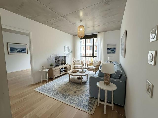 Beautiful 5 room apartment gable 4 floors with balcony