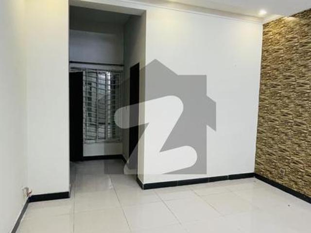 Beautiful 5Bed House Available For Rent Ideal Location F11 F 11