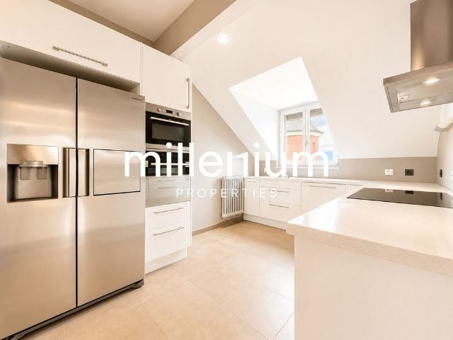 Beautiful 5P apartment in attic