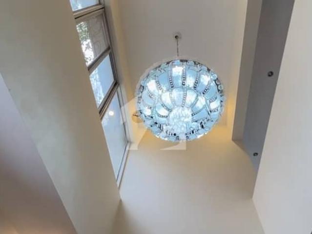 Beautiful 780 Sq. Yd. West Open Corner House With Basement & Extra Land In DOHS Phase 1