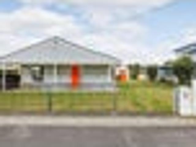 BEAUTIFUL COASTAL LIVING WITH FUTURE POTENTIAL