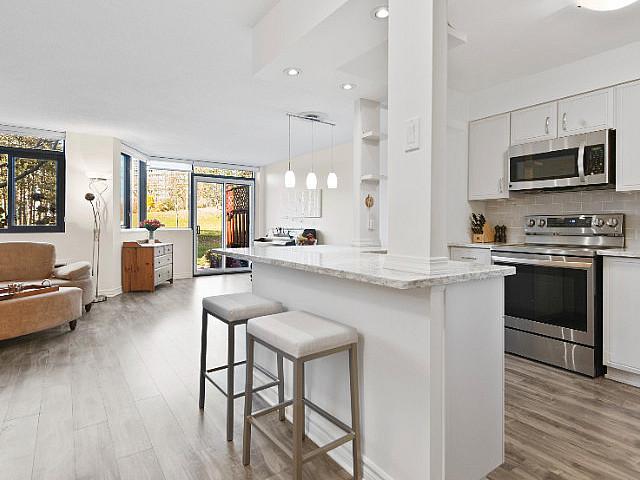 Beautiful Condo For Sale Open House Sunday Dec 19th!