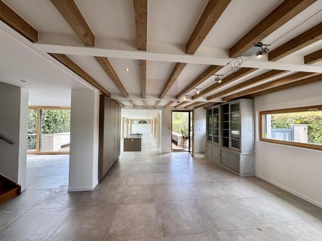 Beautiful contemporary villa in the heart of the Geneva countryside