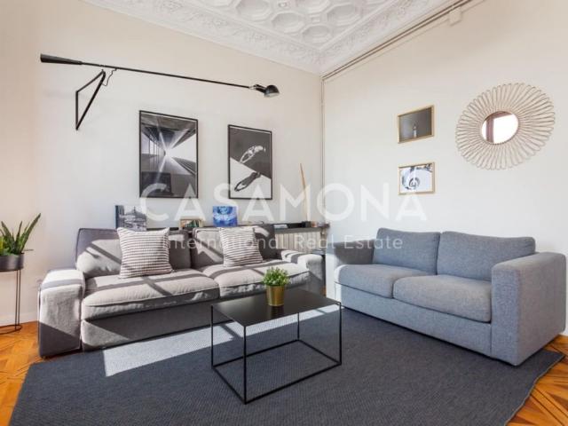 Beautiful and Modern 2 Bedroom Apartment in the Heart of Barcelona